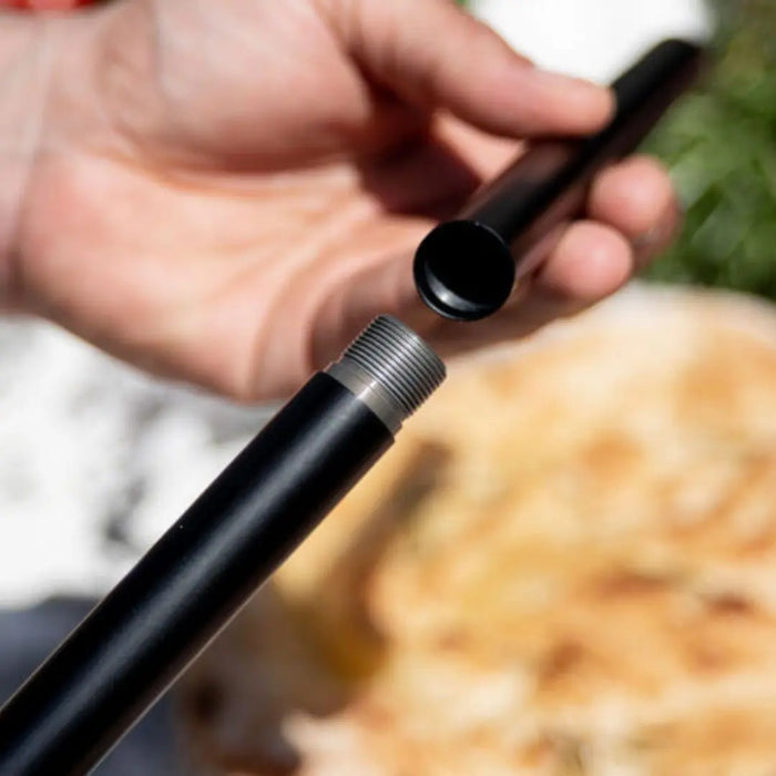 Adjustable handle on Alfa pizza oven peel