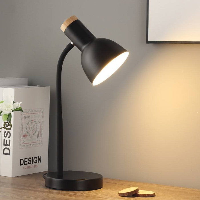 Anchor (Iron, Wood) Table Lamp