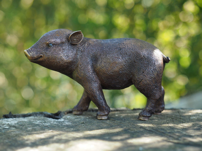 Bronzen beeld Biggetje 12x16x18cm - Doika - Bronzen beeld - Doika - 5410807013779 - AN1377BR-B
