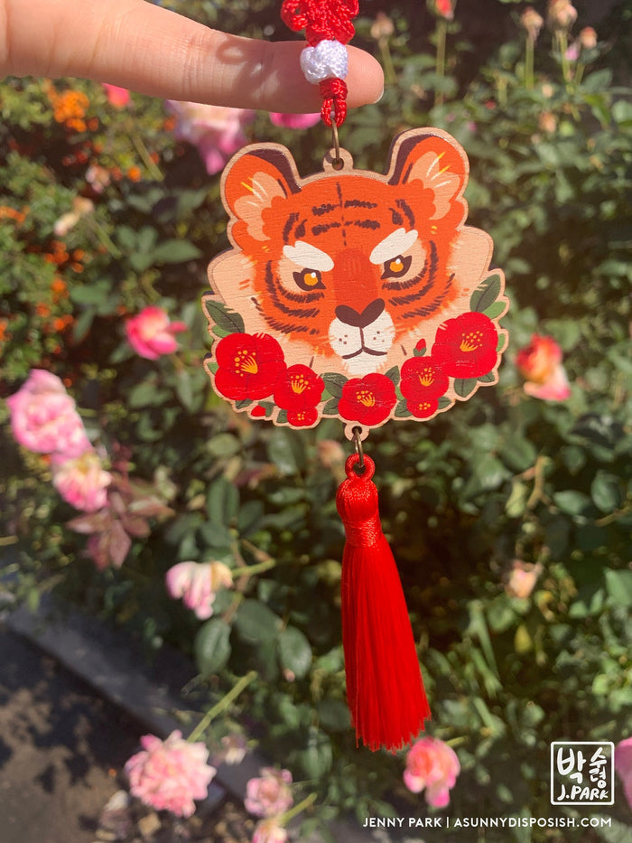 Camellia Tiger Wooden Norigae