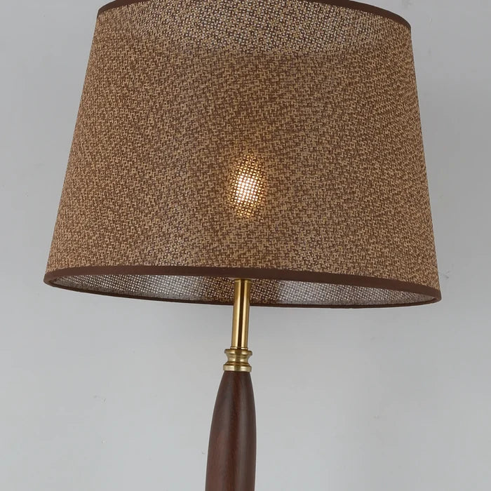 Echo in Mahogany