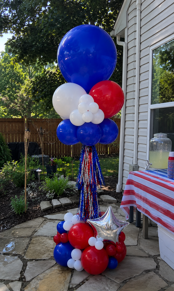 Fourth Of July Crazy Ballon Tower