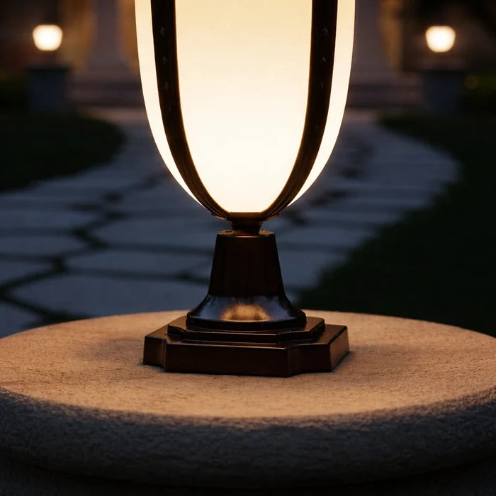 Garden Path Pillar Lantern Light