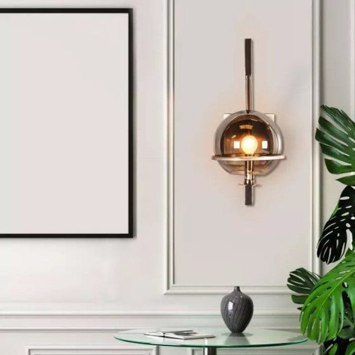Globe Light