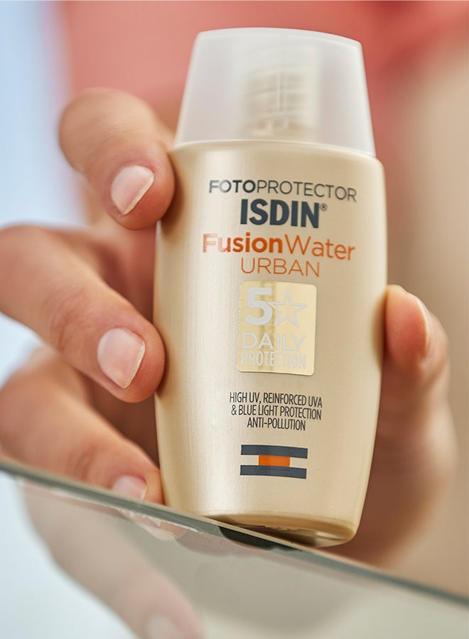 ISDIN Fotoprotector Fusion Water Urban SPF 30 [50Ml] - Anti-Pollution Facial Sunscreen For City Environments With Blue Light Protection