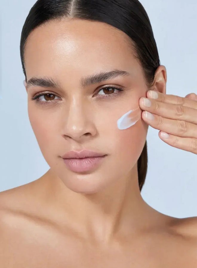 Isdinceutics Hyaluronic Moisture Normal To Dry Skin [50G] - Rich Hydrating Cream With Antioxidants To Protect Against Environmental Stress