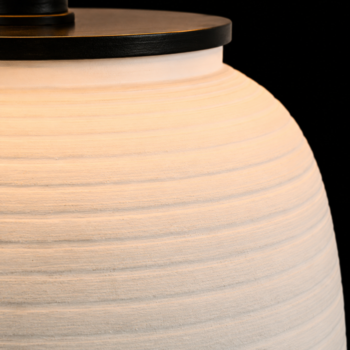 Ivory Ridge Ceramic Table Lamp