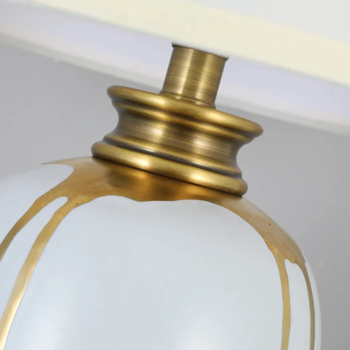 Lustre with Refined Design