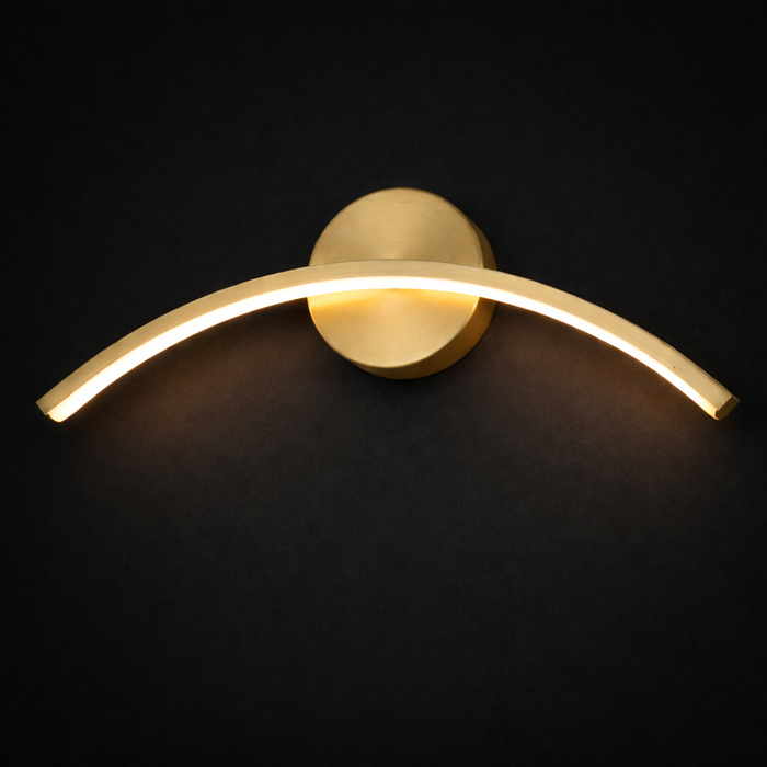 Nova Curve Wall Light