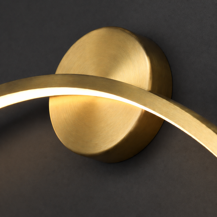 Nova Curve Wall Light