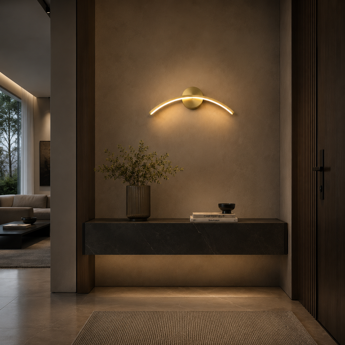 Nova Curve Wall Light