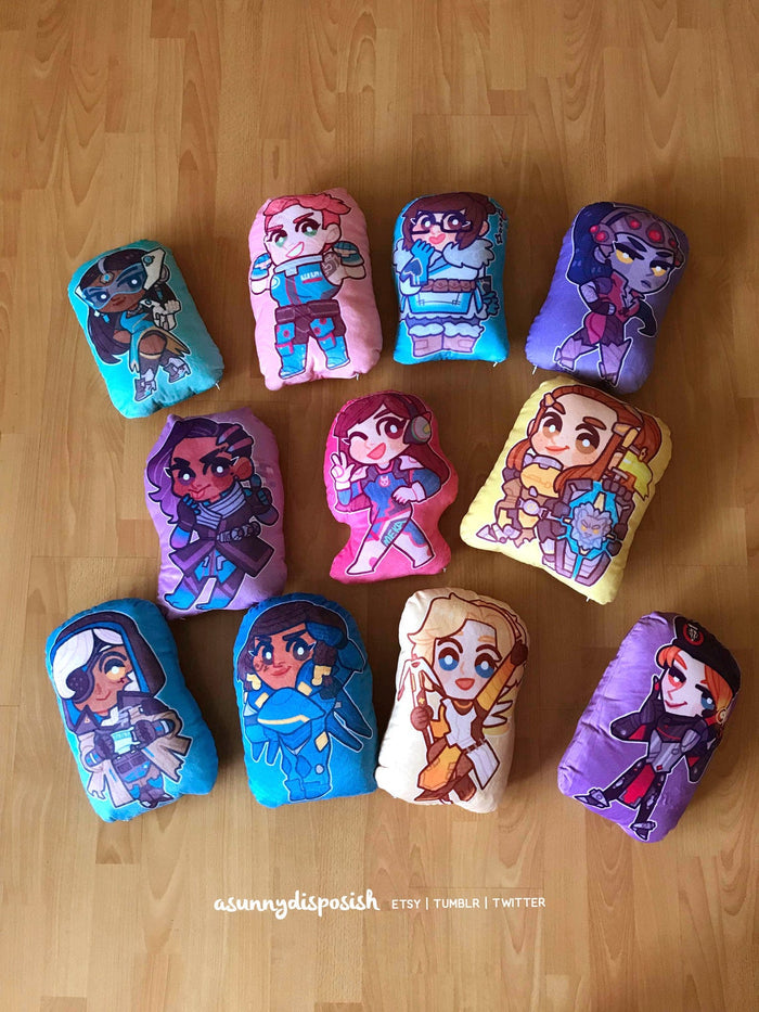 OW Girls Plush Pillows