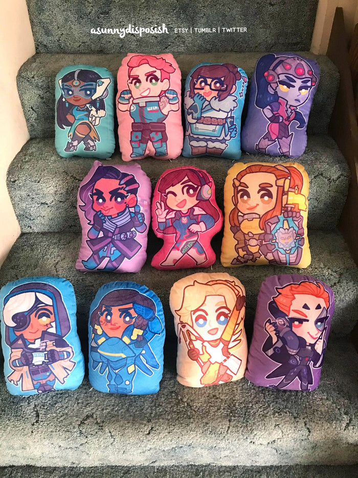 OW Girls Plush Pillows