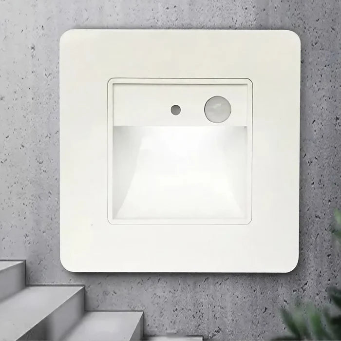 PathFinder Energy-Efficient Motion Light