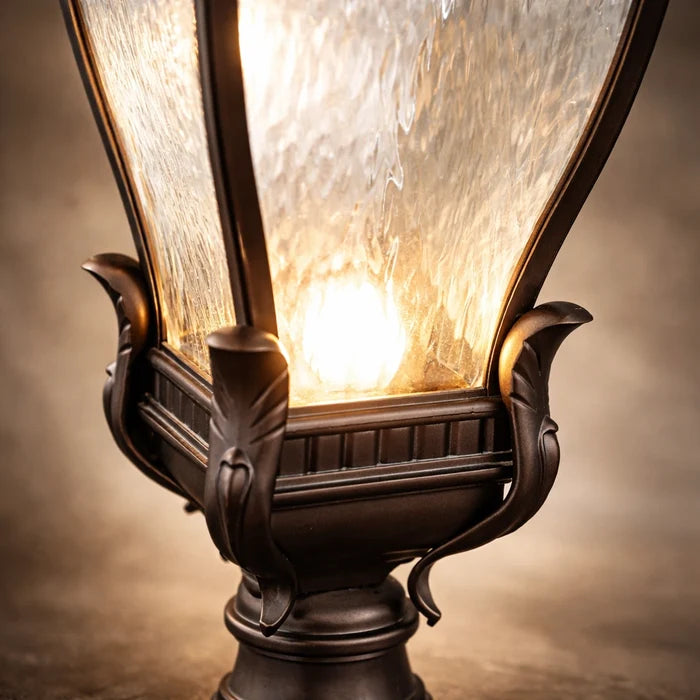 RegalCrown Gate Pillar Lantern Light