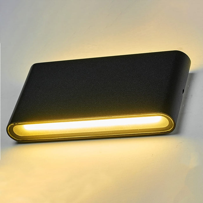 Sleek Waterproof LED Wall Light XL