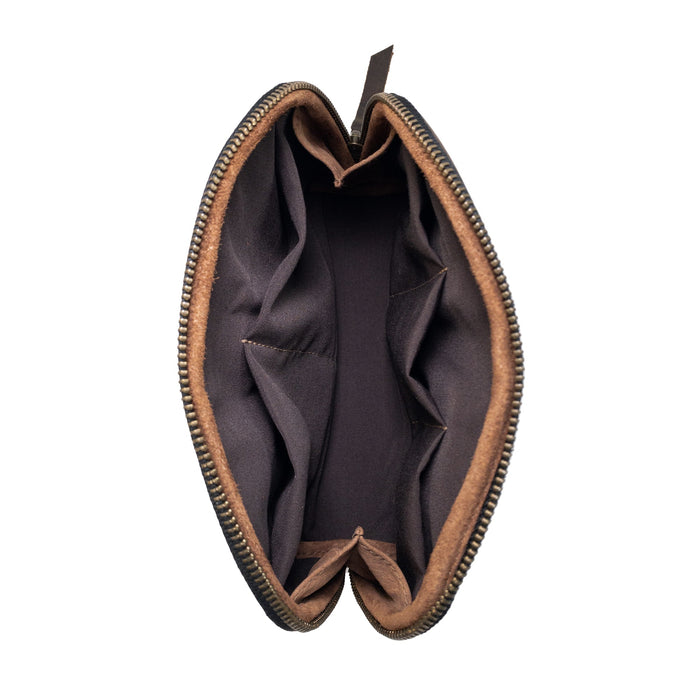 Interior layout of Hide & Drink's Small Tech Organizer, featuring compartments for efficient storage of tech essentials. This zippered leather bag is a great travel accessory, bringing a rustic aesthetic to your tech organization, handcrafted in La Antigua Guatemala & Oaxaca Mexico.