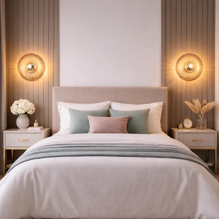 Solara Halo Glass Wall Light